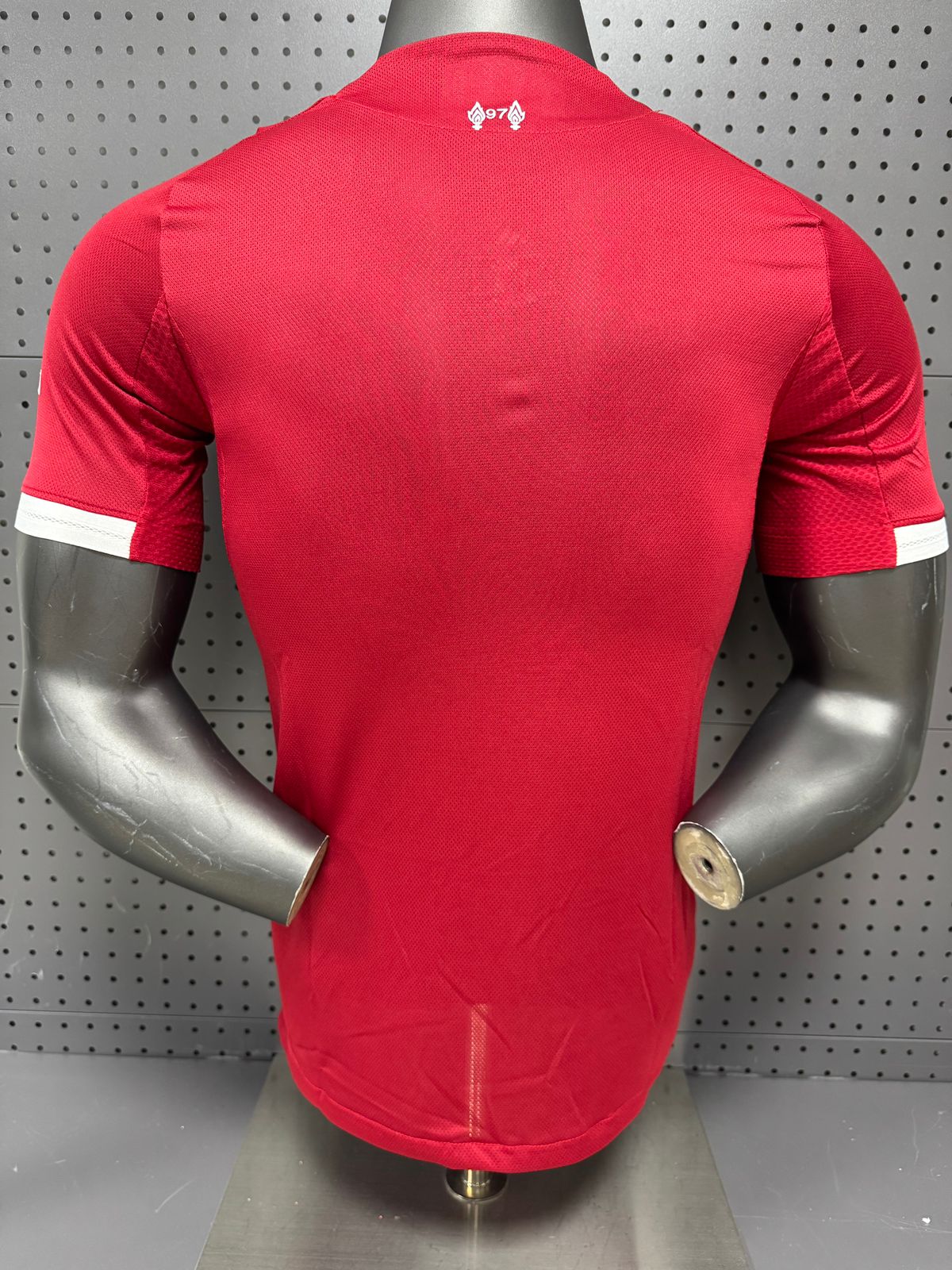 Liverpool 25/26 home shirt