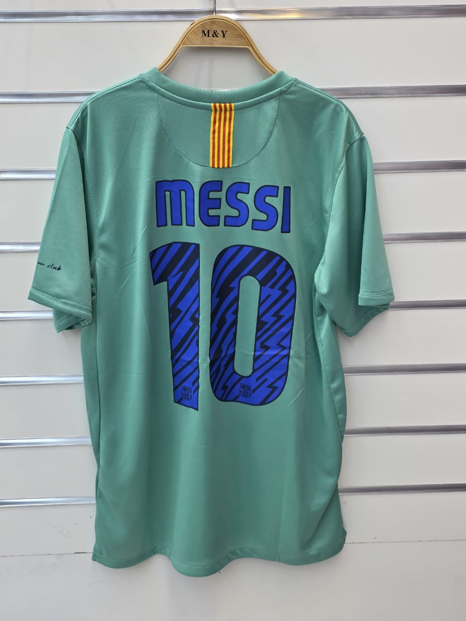 Barcelona 2010/2011 Away Jersey